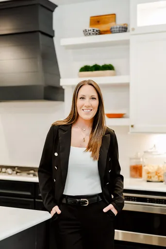 Tracy Sanders, Real Estate Professional at Gateway Realty Group